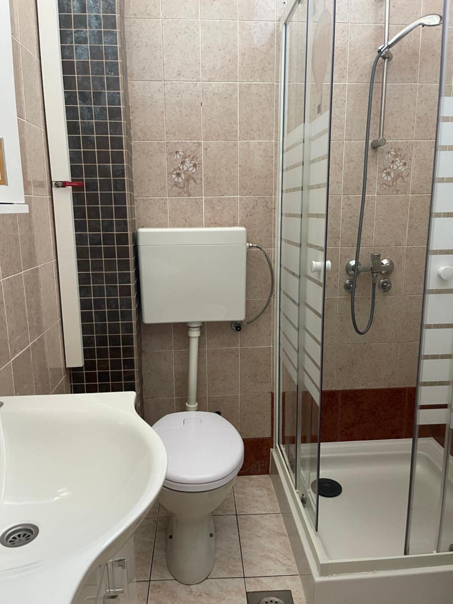 Apartments Natasa Punat Ngoại thất bức ảnh